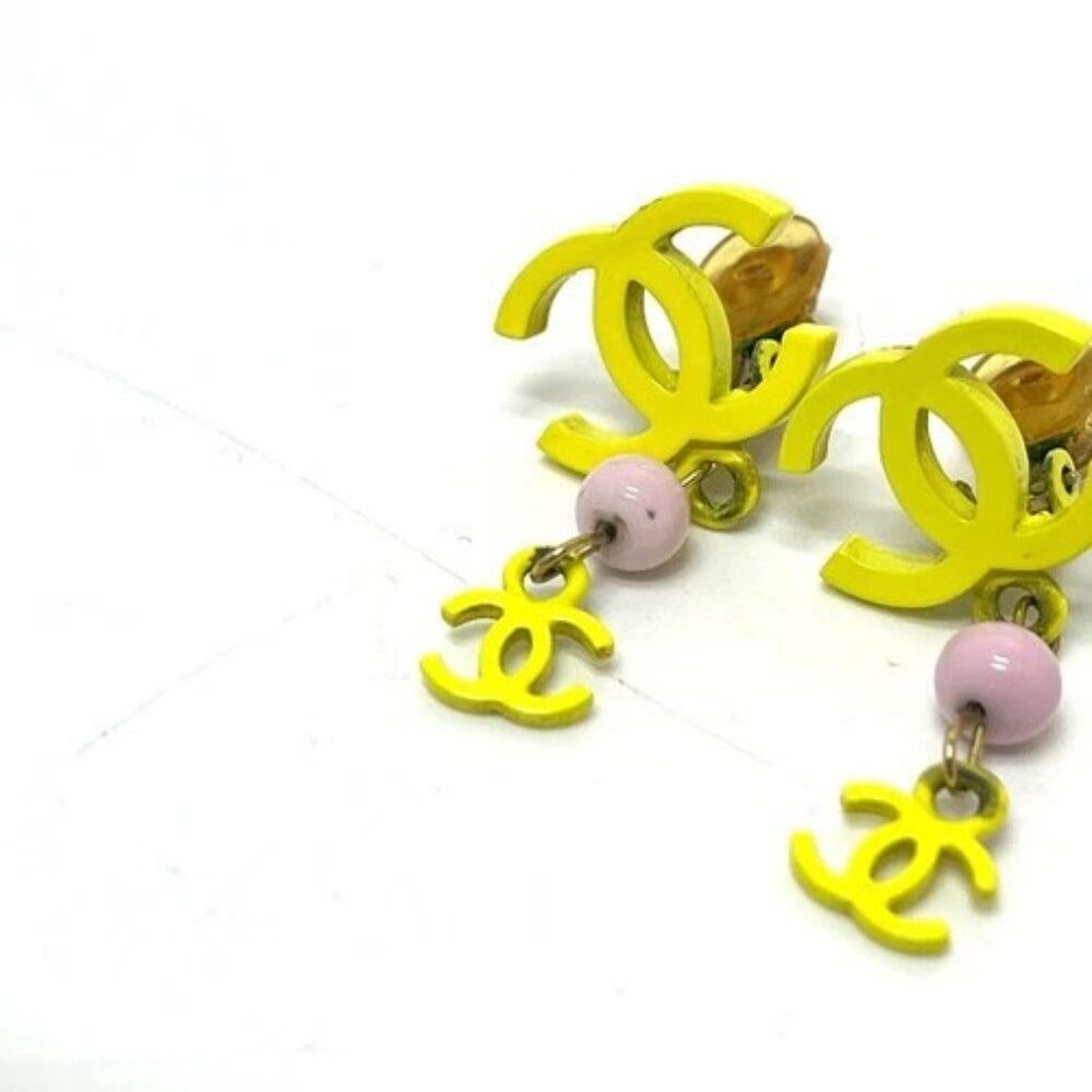 CHANEL A21871 03S CC Mark 2 series Accessories Earrings Metal yellow/pink - Picture 2 of 9